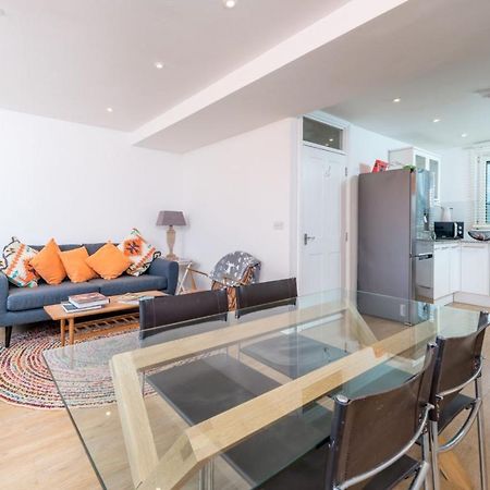 Stylish Flat Between London Bridge & Tower Bridge Экстерьер фото